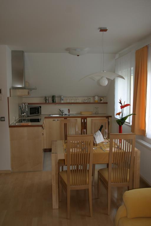 Apartments Veno Lasko Room photo